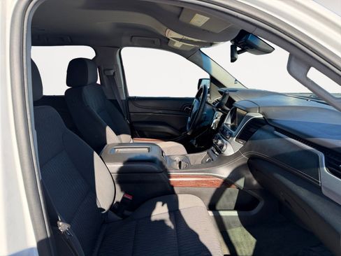 Used 2015 GMC Yukon XL SLE w/ Convenience Package image 15