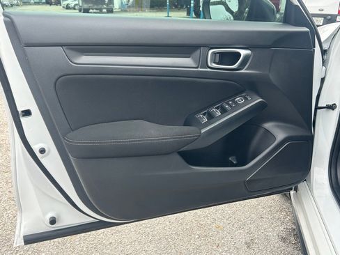 Used 2023 Honda Civic Sport image 35