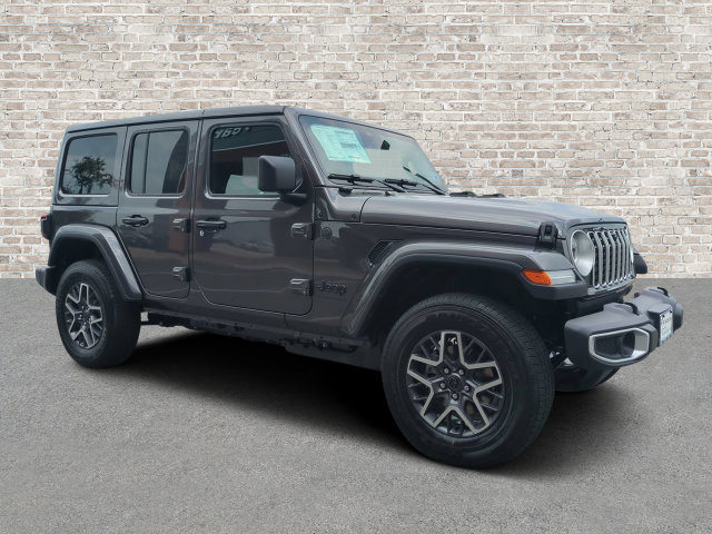 New 2026 Jeep Wrangler Unlimited Sahara w/ Technology Group AWD/4WD image 1