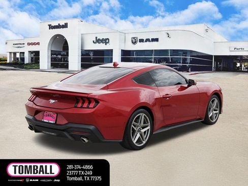 Used 2024 Ford Mustang Premium image 7