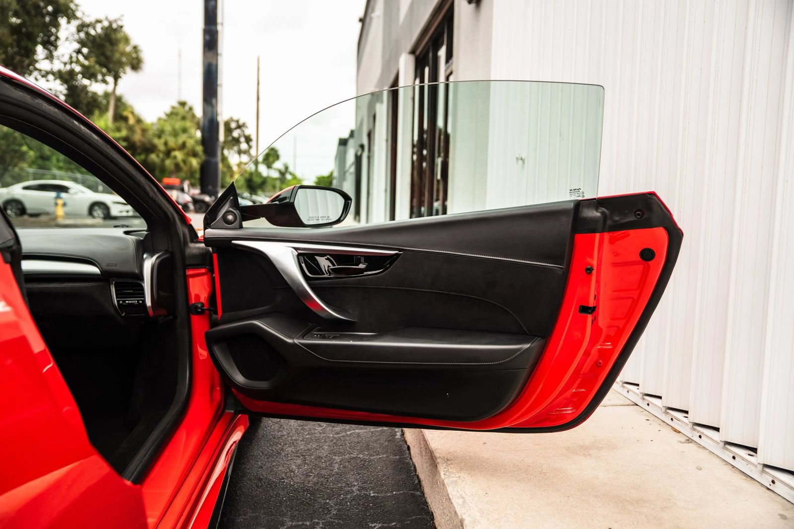 Used 2017 Acura NSX AWD/4WD image 19