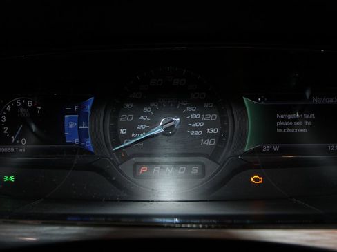 Used 2014 Ford Taurus SEL w/ Equipment Group 201A image 10