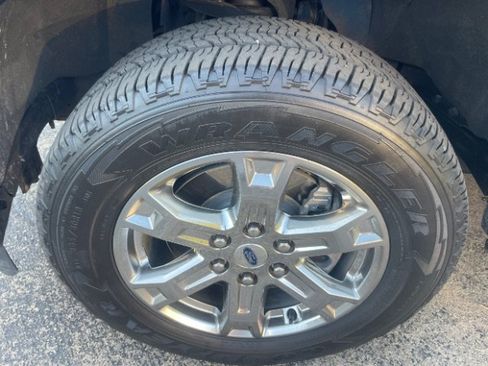 Used 2021 Ford F150 XLT w/ Equipment Group 302A High RWD image 24