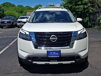 Used 2023 Nissan Pathfinder SL AWD/4WD video 2