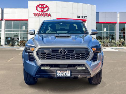 Certified 2024 Toyota Tacoma TRD Sport AWD/4WD image 2