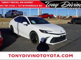 Certified 2025 Toyota Camry SE video 1