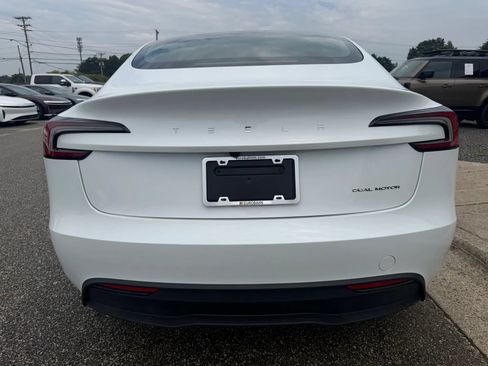 Used 2024 Tesla Model 3 Long Range AWD/4WD image 4