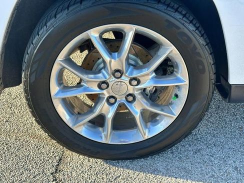 Used 2016 Jeep Grand Cherokee Summit image 6