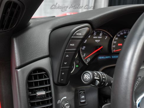 Used 2013 Chevrolet Corvette 427 w/ 1SB Preferred Equipment Group RWD image 10