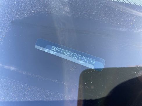 Used 2025 Kia K4 LXS image 29