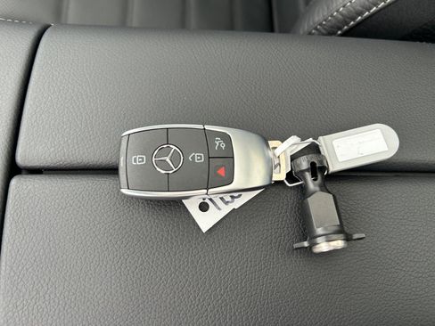 New 2026 Mercedes-Benz GLE 350 4MATIC image 31