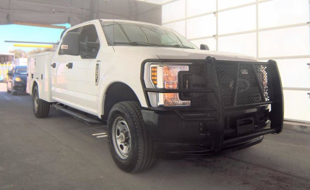 Used 2019 Ford F250 XL w/ Power Equipment Group AWD/4WD image 1