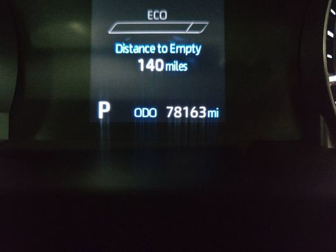 Used 2020 Toyota Highlander L AWD/4WD image 22