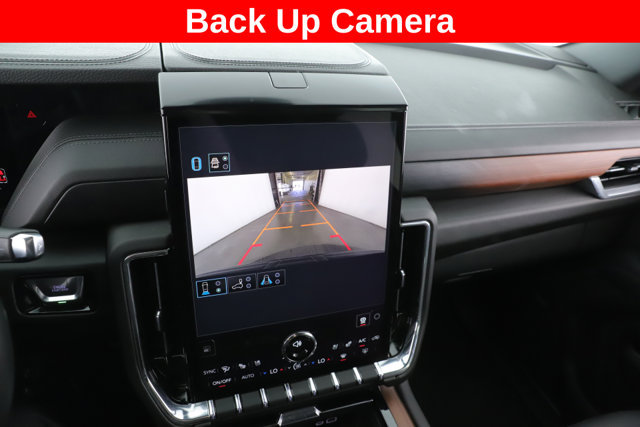 Used 2026 GMC Yukon Denali w/ Sun & Power Step Package AWD/4WD image 27