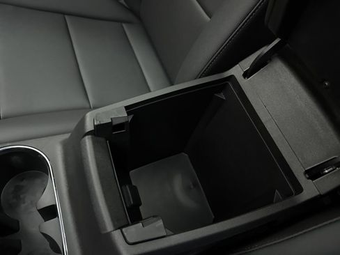 New 2025 GMC Canyon Elevation w/ Convenience Package image 45