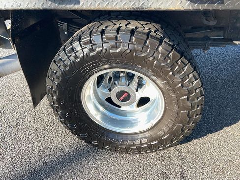 Used 2022 GMC Sierra 3500 Pro w/ Convenience Package image 10