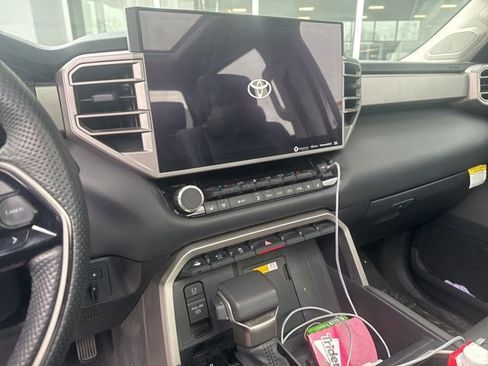 Used 2024 Toyota Tundra Limited image 24