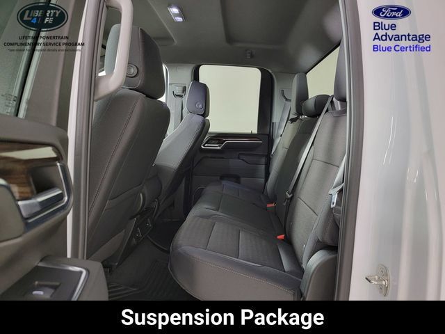 Used 2024 Chevrolet Silverado 2500 LT w/ Snow Plow Prep/Camper Package AWD/4WD image 15