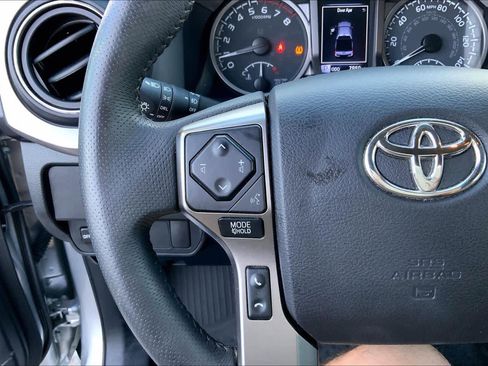 Used 2022 Toyota Tacoma SR5 image 23