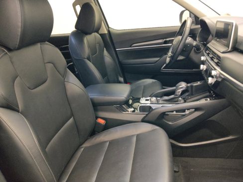 Used 2022 Kia Telluride S FWD image 21