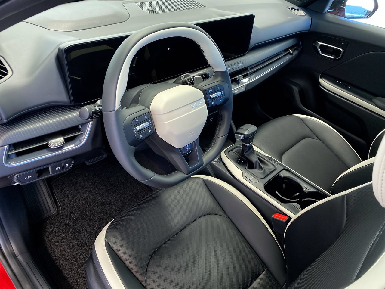 New 2026 Kia K4 GT-Line FWD image 21