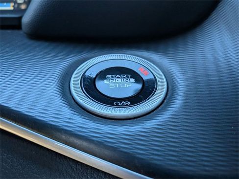 Certified 2024 Jeep Grand Cherokee L Laredo image 20