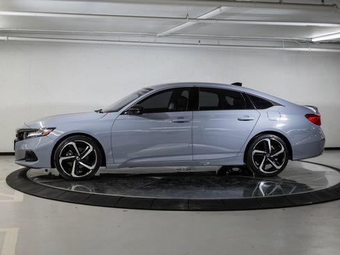 Used 2022 Honda Accord Sport Special Edition image 2