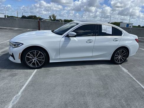 Used 2021 BMW 330i Sedan w/ Convenience Package RWD image 33