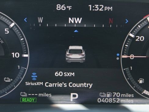 Used 2023 Mitsubishi Outlander SE image 23