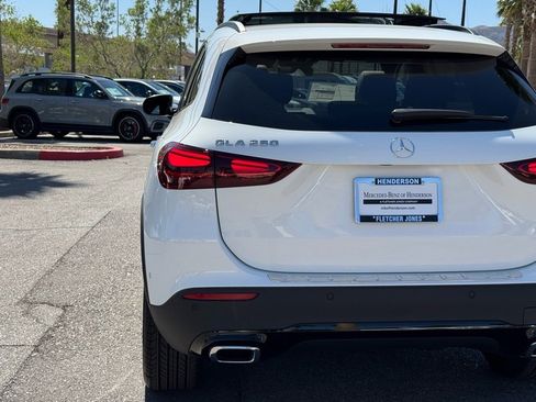 New 2026 Mercedes-Benz GLA 250 4MATIC image 12