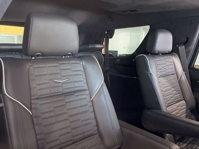 Certified 2023 Cadillac Escalade Sport Platinum w/ LPO, ONYX Package AWD/4WD image 20