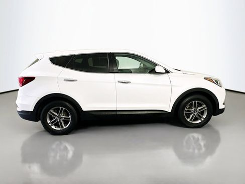 Used 2017 Hyundai Santa Fe Sport FWD image 8