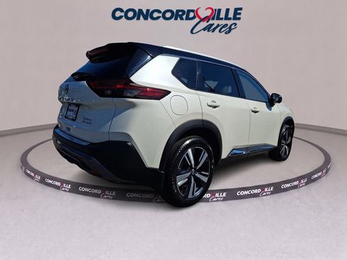 Certified 2023 Nissan Rogue SL AWD/4WD image 7