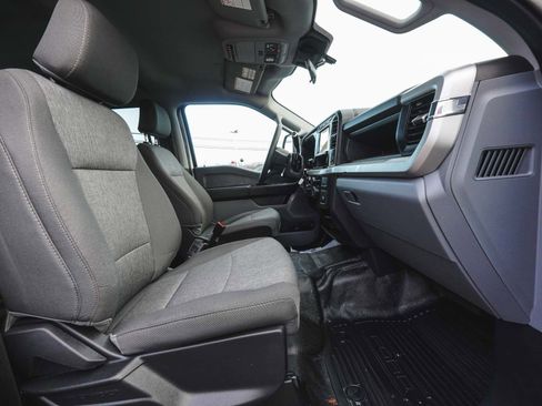 Used 2024 Ford F350 XL w/ Snow Plow/Camper Package image 42