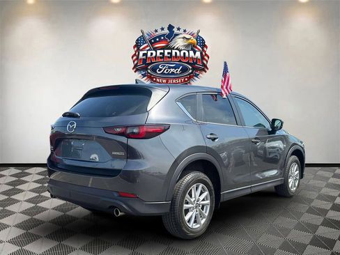 Used 2023 MAZDA CX-5 AWD 2.5 S w/ Select Package image 4