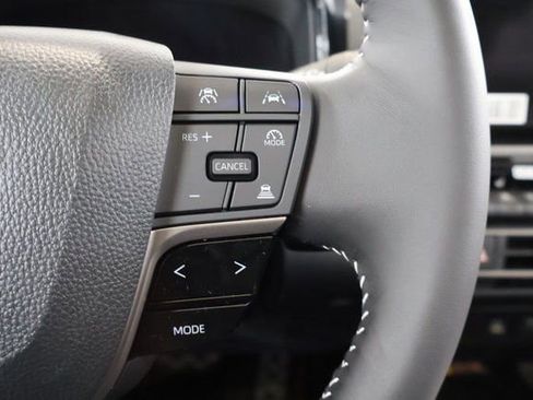 New 2026 Toyota Camry Hybrid image 18