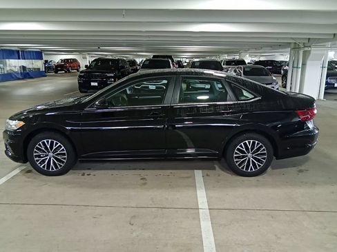 Used 2021 Volkswagen Jetta FWD image 8