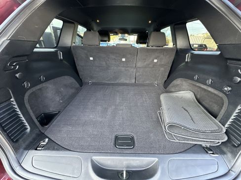 Used 2019 Jeep Grand Cherokee Laredo image 21