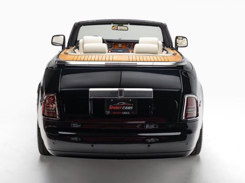 Used 2010 Rolls-Royce Phantom Drophead Coupe RWD image 10