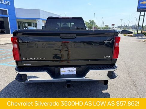 Used 2021 Chevrolet Silverado 3500 LTZ w/ LTZ Convenience Package AWD/4WD image 5