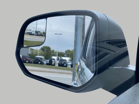 Used 2015 Ford Transit Connect XLT FWD image 19
