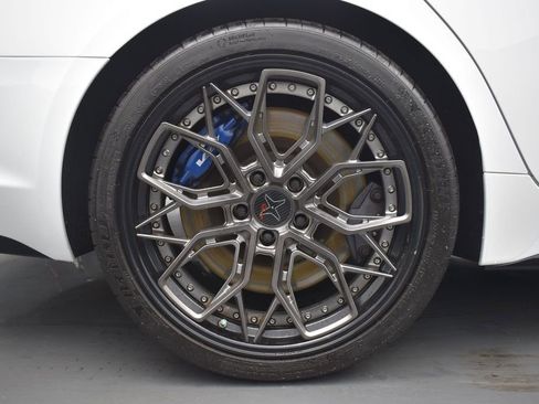 Used 2025 Cadillac CT5 V Blackwing w/ Carbon Fiber 1 Package RWD image 39