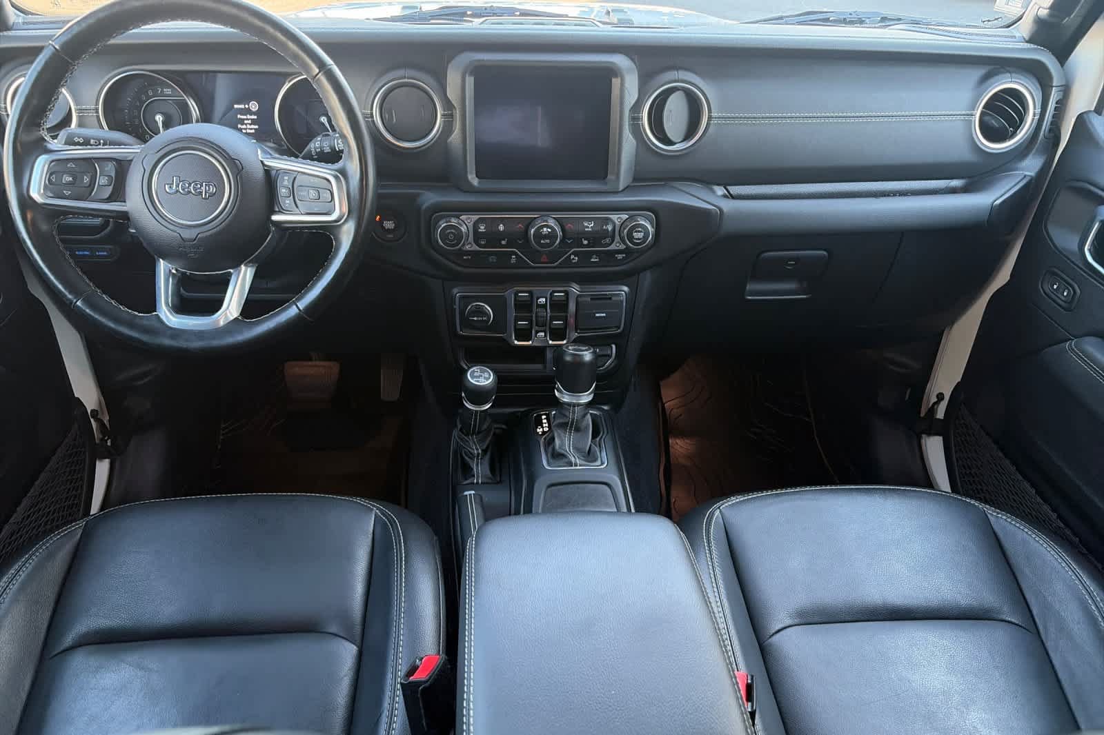 Used 2021 Jeep Wrangler Unlimited Sahara w/ Cold Weather Group AWD/4WD image 3