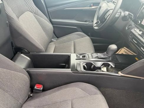Used 2026 Toyota Camry LE FWD image 15