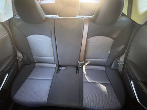 Used 2025 Kia Soul LX w/ LX Technology Package FWD image 38