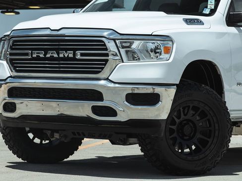 Used 2024 RAM 1500 Laramie image 2
