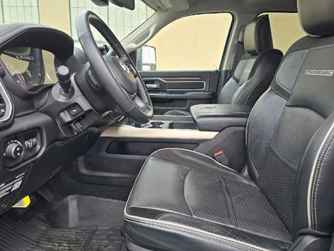 Used 2023 RAM 2500 Laramie AWD/4WD image 10