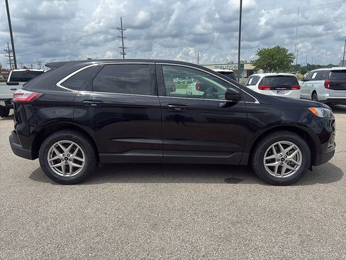 Used 2023 Ford Edge SEL w/ Convenience Package AWD/4WD image 6
