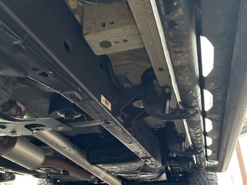 Used 2024 Chevrolet Silverado 1500 ZR2 w/ Technology Package image 4