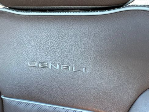 Used 2023 GMC Sierra 1500 Denali w/ Denali Reserve Package AWD/4WD image 32
